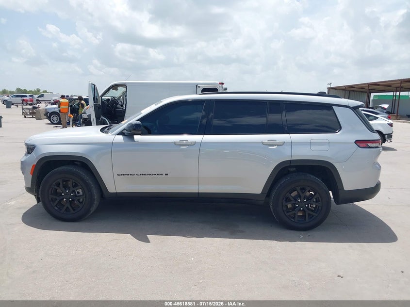 JEEP GRAND CHEROKEE L - zdjęcie 14