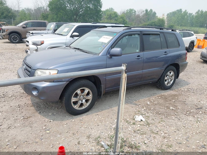 2004 TOYOTA HIGHLANDER auction photo 2