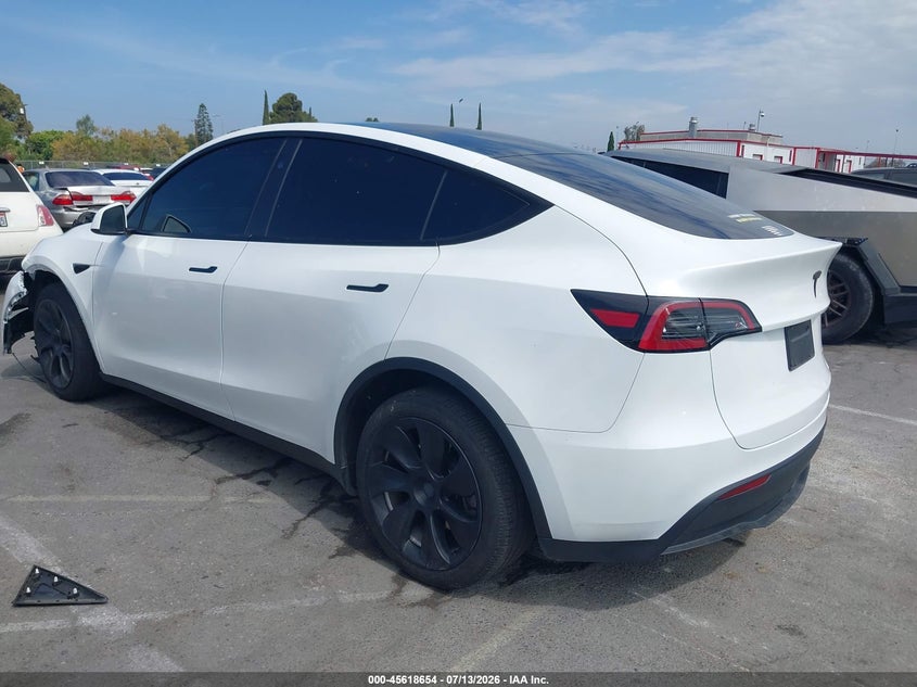 2023 TESLA MODEL Y auction photo 3