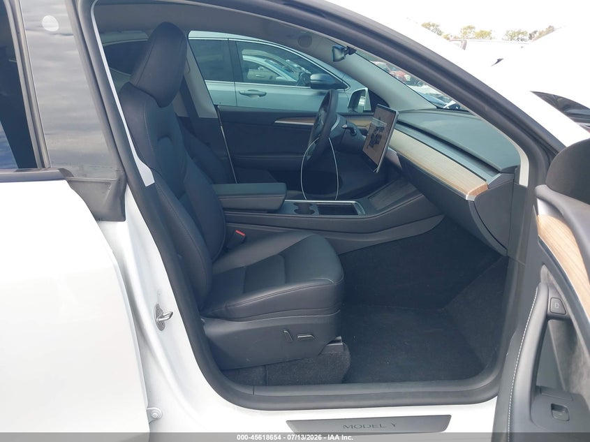 2023 TESLA MODEL Y auction photo 5