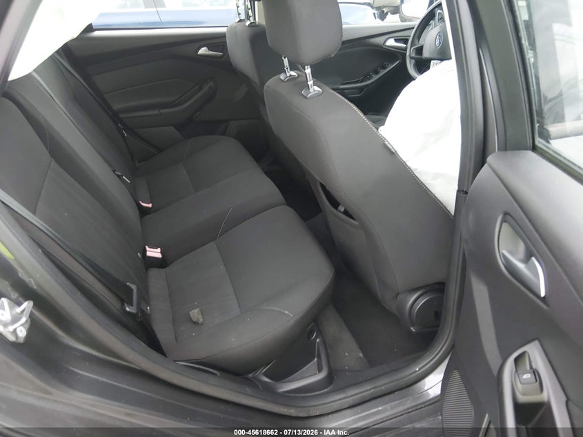 2015 Ford Focus Se VIN: 1FADP3K2XFL224063 Lot: 45618662