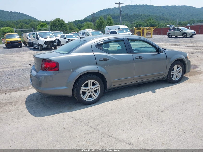 2012 DODGE AVENGER auction photo 4