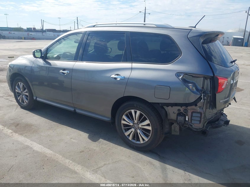 AtlanticExpress - Nissan Pathfinder