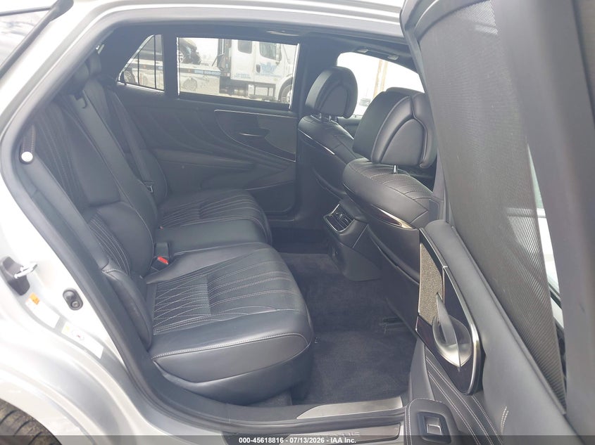 2018 LEXUS LS 500 auction photo 8