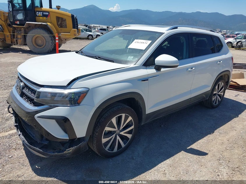 2022 VOLKSWAGEN TAOS auction photo 2