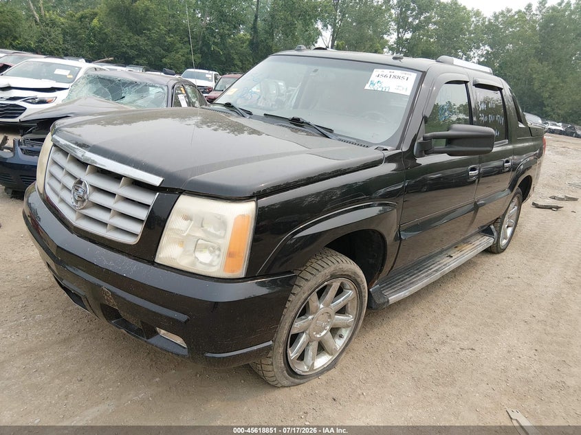 2005 CADILLAC ESCALADE EXT auction photo 2