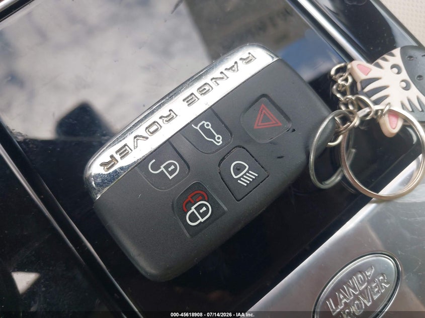 LAND ROVER RANGE ROVER VELAR - zdjęcie 11
