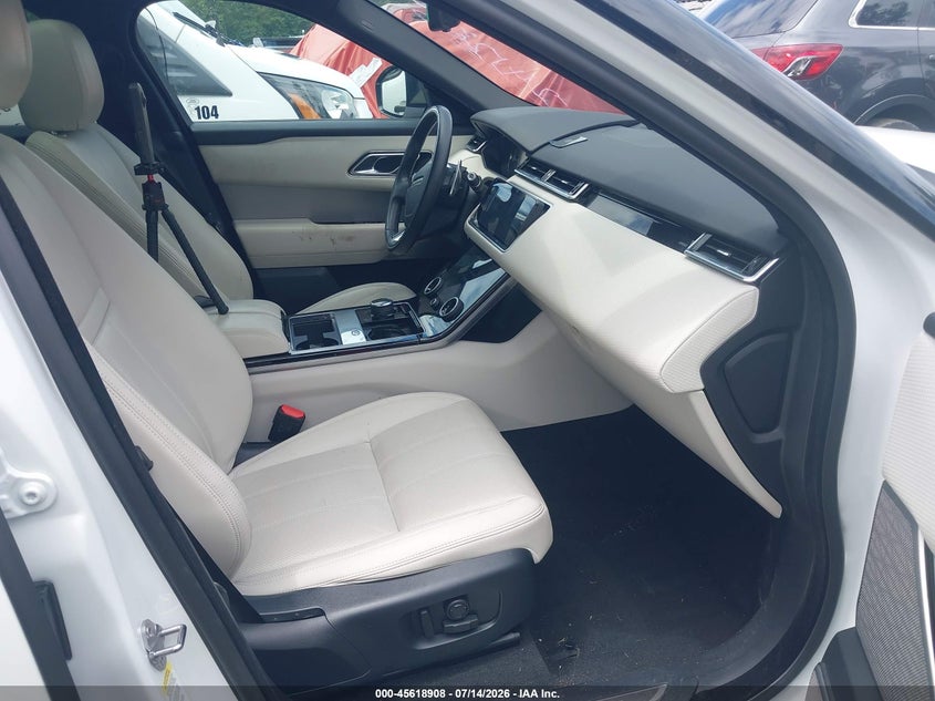 2020 LAND ROVER RANGE ROVER VELAR auction photo 5