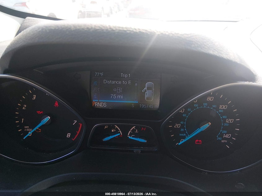 2016 FORD ESCAPE auction photo 7