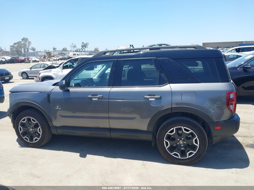 2025 Ford Bronco Sport Outer Banks VIN: 3FMCR9CN5SRE52233 Lot: 45618997
