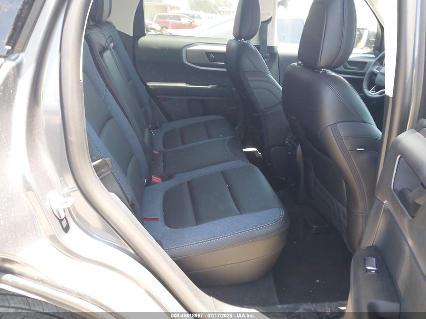 2025 Ford Bronco Sport Outer Banks VIN: 3FMCR9CN5SRE52233 Lot: 45618997