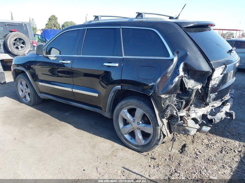 Vin: 1j4rr6gt2bc635765, lot: 46117491, jeep grand cherokee overland 20113