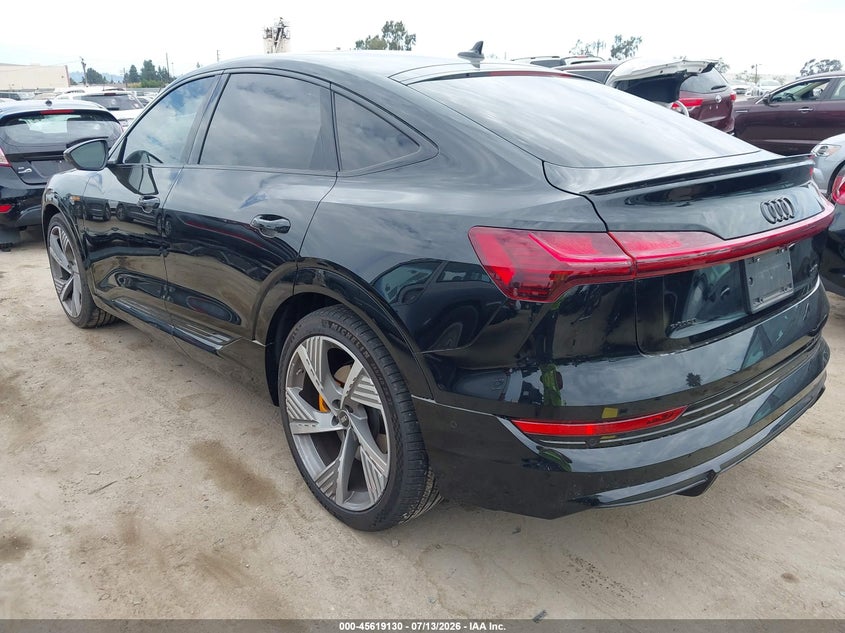 Vin: wa13aage9nb037393, lot: 46117580, audi e-tron sportback prestige s line quattro 20223
