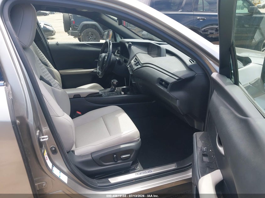 LEXUS UX 250H - zdjęcie 5