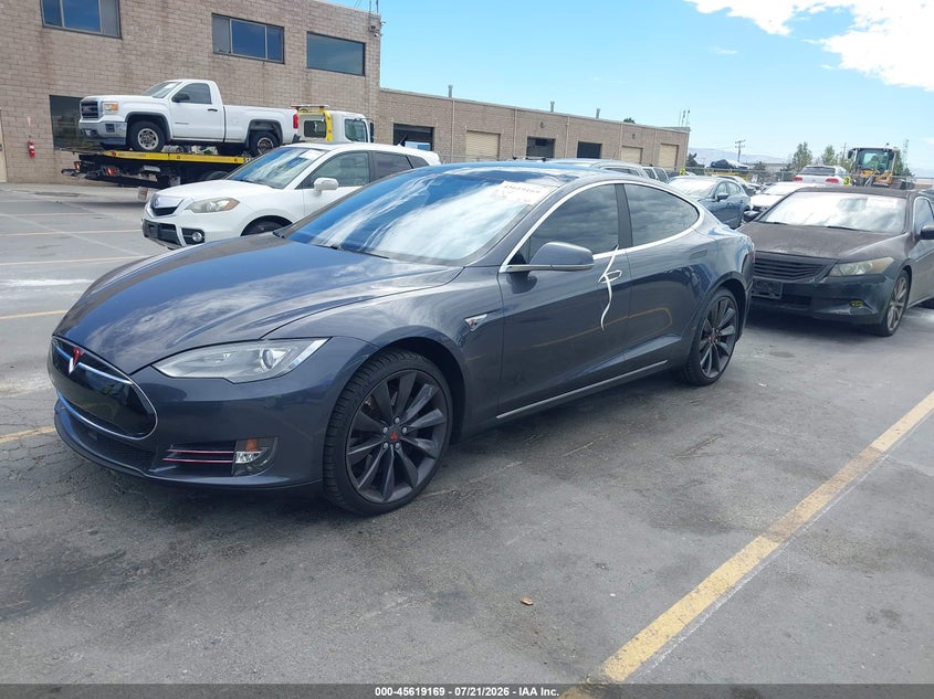 2015 Tesla Model S 70D/85D/P85D VIN: 5YJSA1H22FF087296 Lot: 45619169