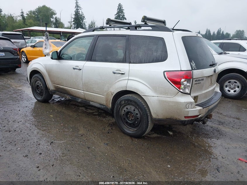 Vin: jf2shbcc4bh742748, lot: 46117629, subaru forester 2.5x premium 20113