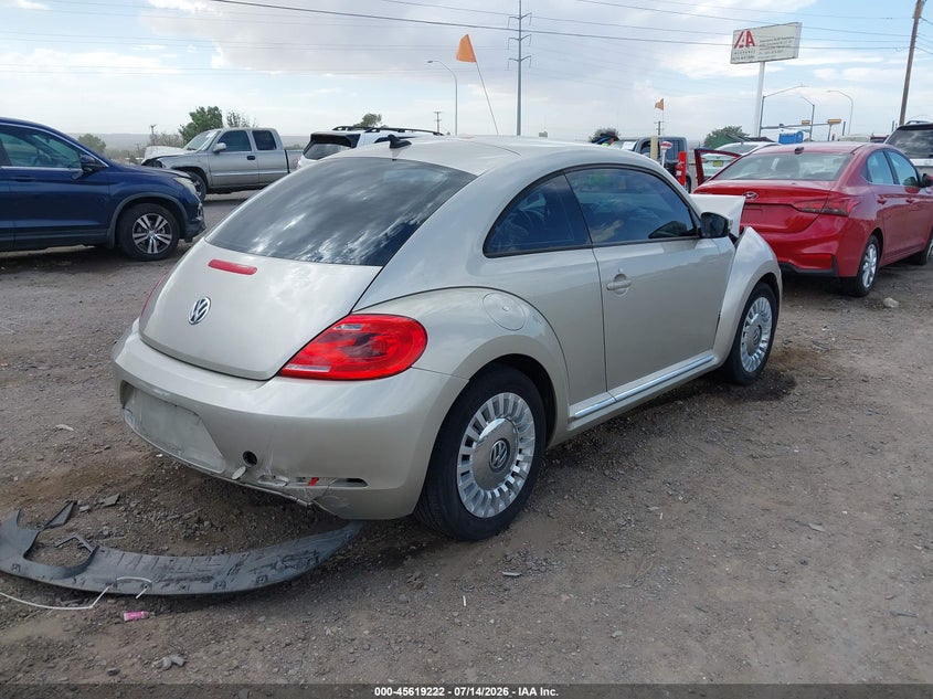 2014 Volkswagen Beetle 1.8T VIN: 3VWJ07ATXEM664992 Lot: 45619222
