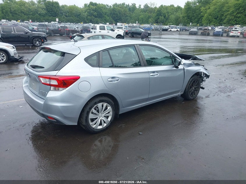 2018 SUBARU IMPREZA auction photo 4