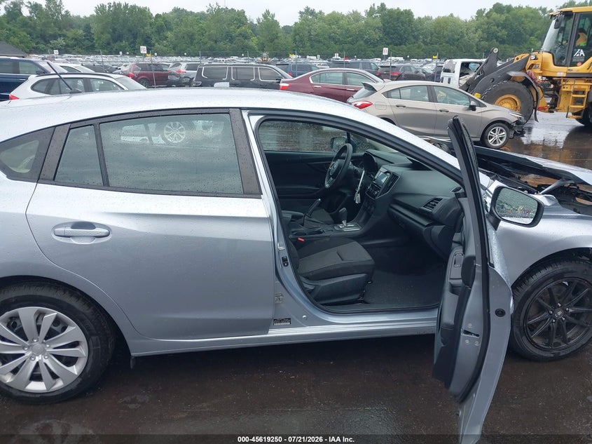 2018 SUBARU IMPREZA auction photo 5