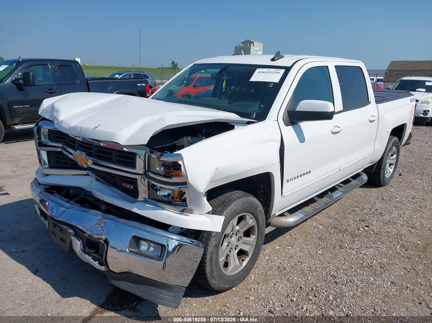2015 Chevrolet Silverado, Front End, IAAI, VIN 3GCUKREC4FG446580 — photo 2