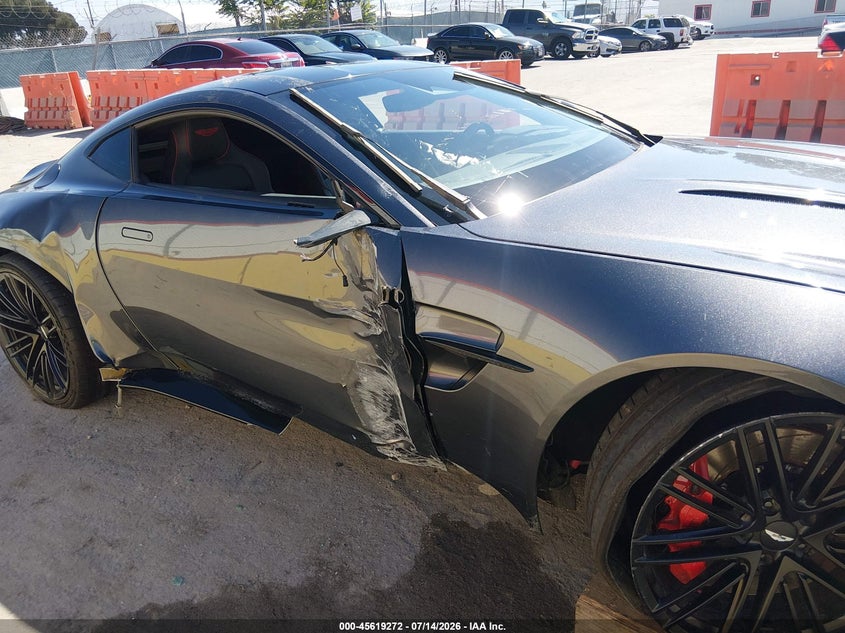 2025 Aston Martin Vantage VIN: SCFSMGFWXSGN09803 Lot: 45619272