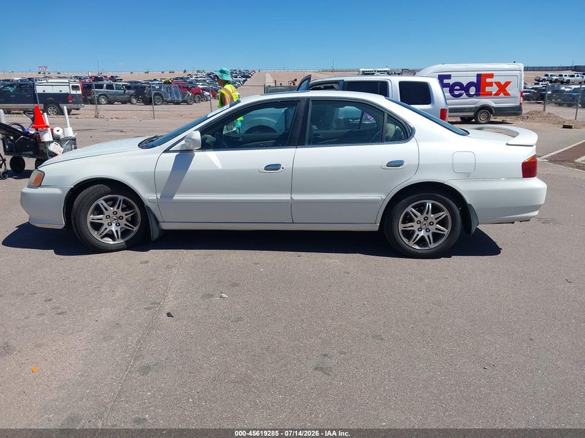 2000 Acura Tl 3.2 VIN: 19UUA5675YA045815 Lot: 45619285