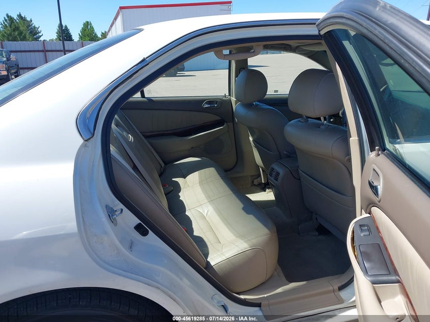 2000 Acura Tl 3.2 VIN: 19UUA5675YA045815 Lot: 45619285