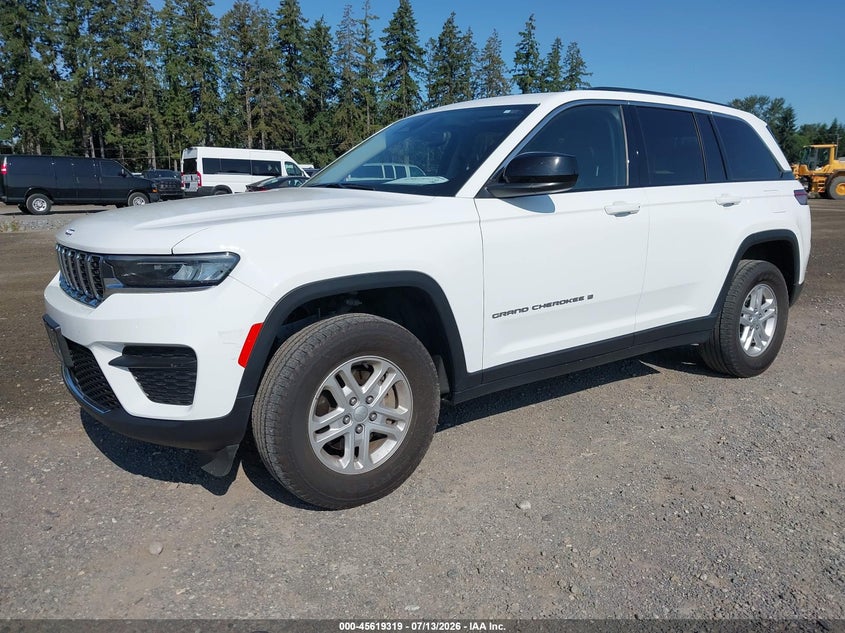 2023 Jeep Grand Cherokee Laredo 4X4 VIN: 1C4RJHAG1P8870981 Lot: 45619319