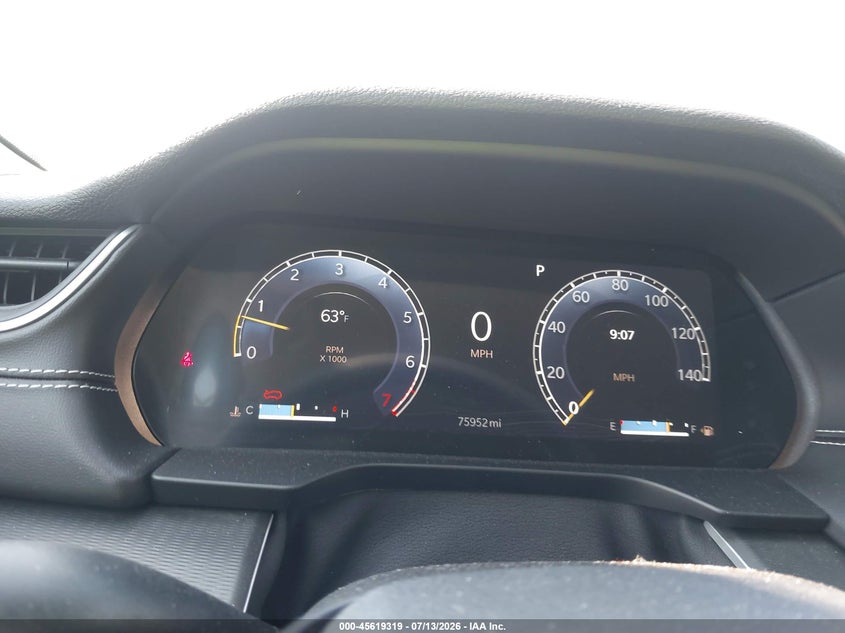 2023 JEEP GRAND CHEROKEE auction photo 7