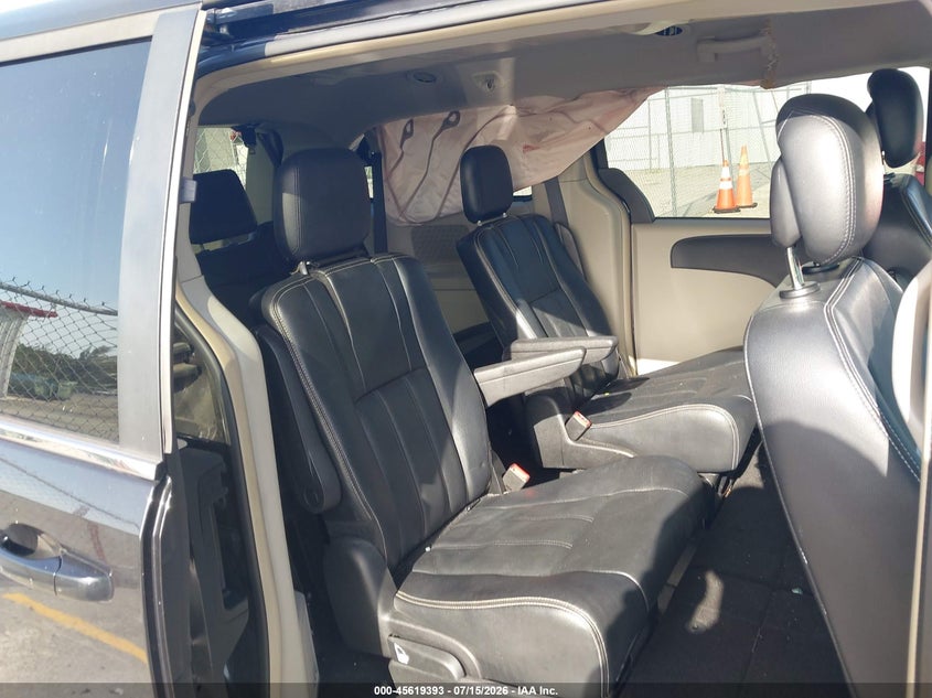 2015 Chrysler Town & Country Touring VIN: 2C4RC1BG0FR706592 Lot: 45619393