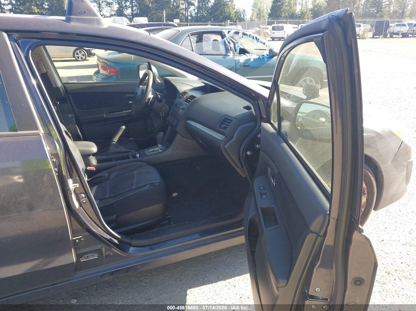 2013 SUBARU IMPREZA auction photo 5