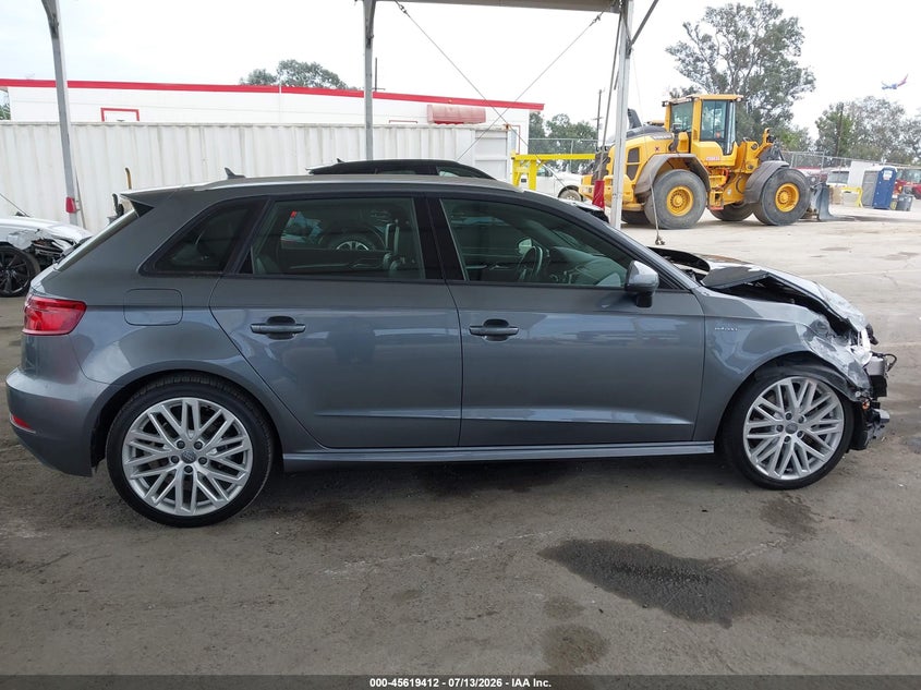 2018 Audi A3 E-Tron 1.4T Premium/1.4T Tech Premium VIN: WAUUPBFF2JA071195 Lot: 45619412