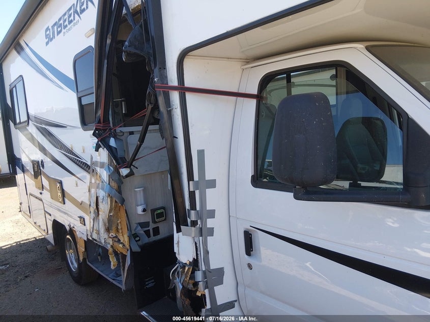 2022 Ford E-350 Cutaway VIN: 1FDWE3FN6NDC01851 Lot: 45619441