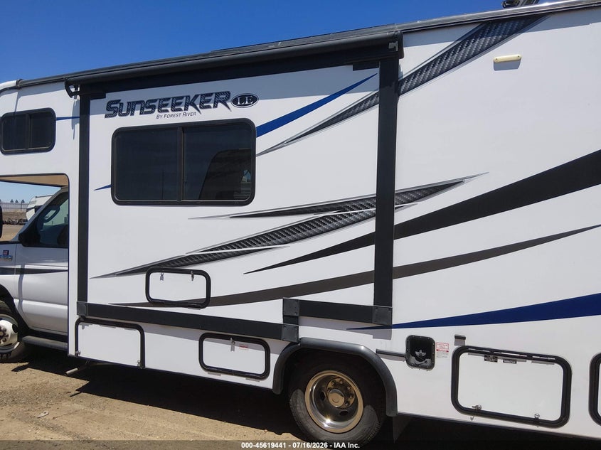 2022 Ford E-350 Cutaway VIN: 1FDWE3FN6NDC01851 Lot: 45619441