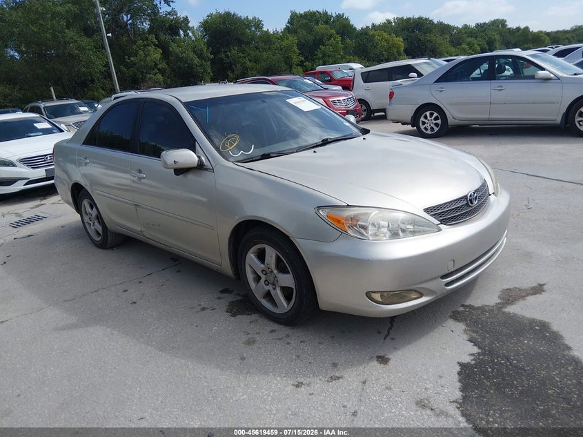 2004 Toyota Camry