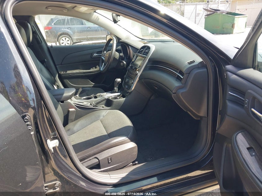 2015 CHEVROLET MALIBU auction photo 5