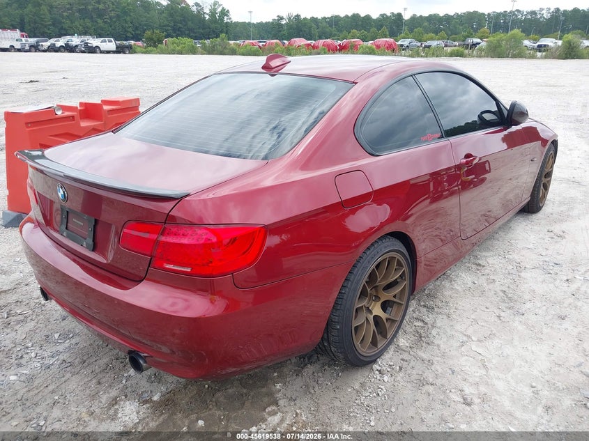 Vin: wbakg7c50be263631, lot: 46117988, bmw 335i 20114