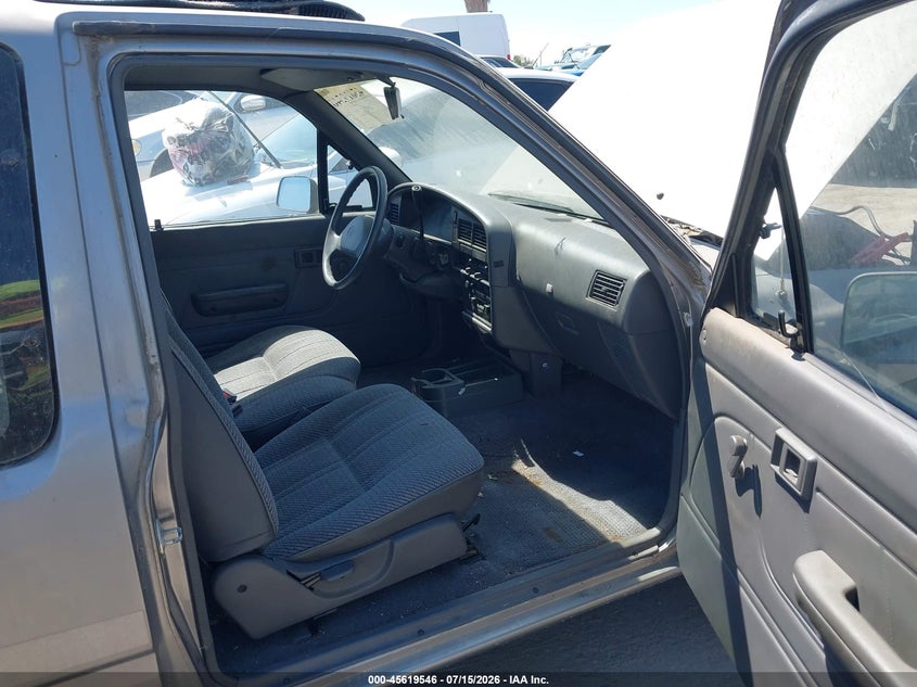 1994 TOYOTA PICKUP auction photo 5