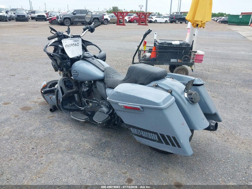 2017 Harley-Davidson Fltru VIN: 1HD1KGD19HB616806 Lot: 45619562