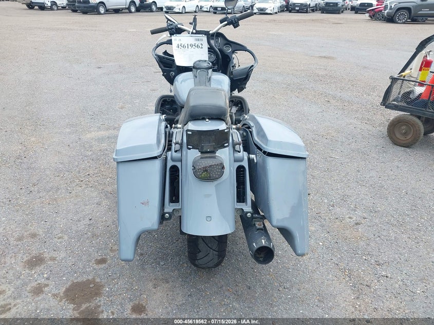 2017 Harley-Davidson Fltru VIN: 1HD1KGD19HB616806 Lot: 45619562
