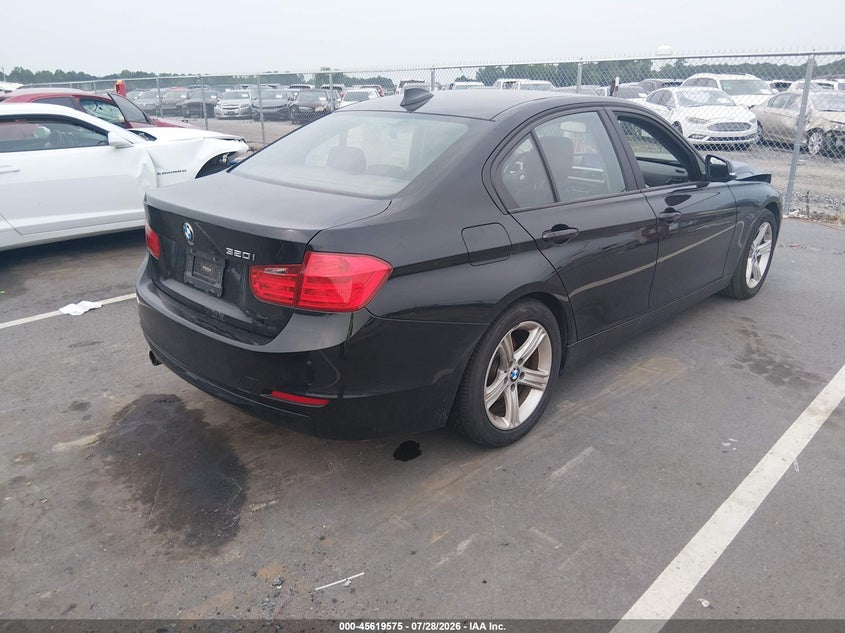 Vin: wba3b1c53fp681188, lot: 46118025, bmw 320i 20154