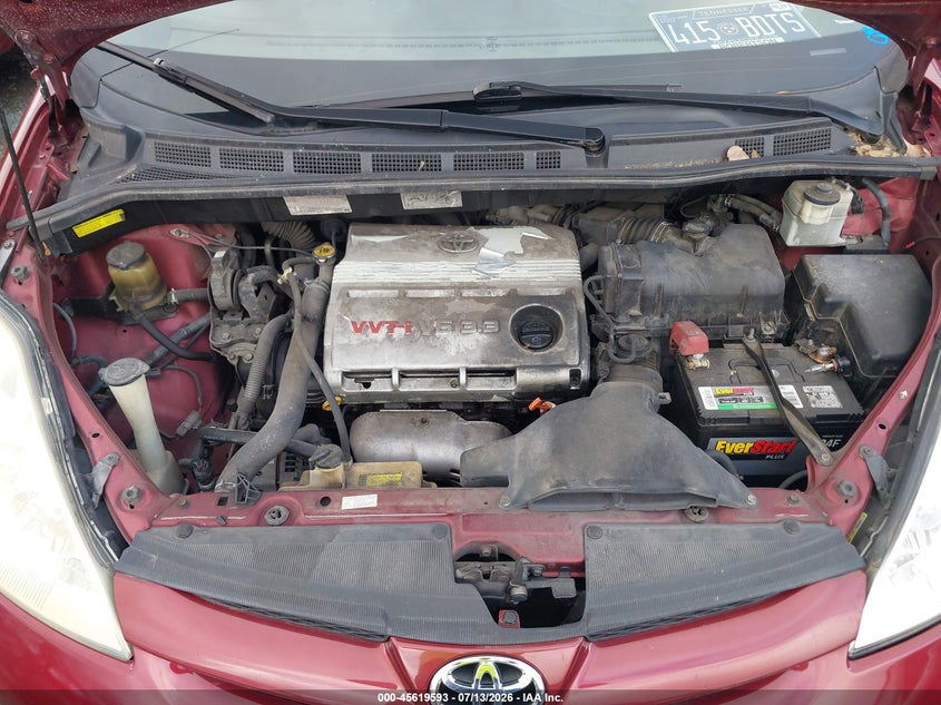 AtlanticExpress - Toyota Sienna