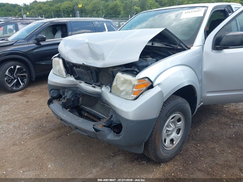 2015 NISSAN FRONTIER auction photo 6