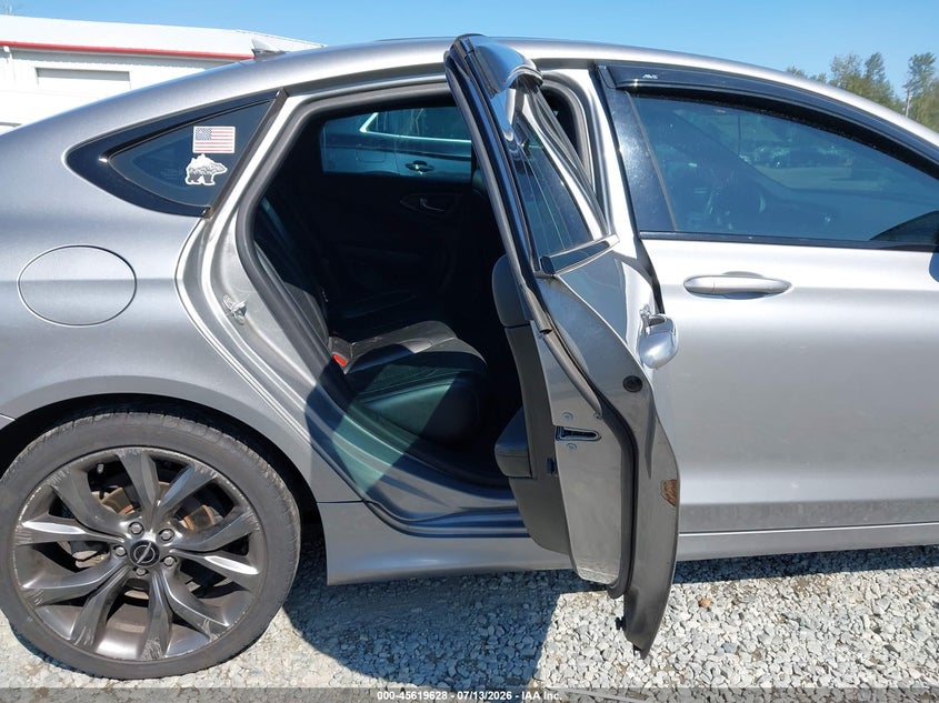 2016 Chrysler 200 S VIN: 1C3CCCDG7GN118397 Lot: 45619628