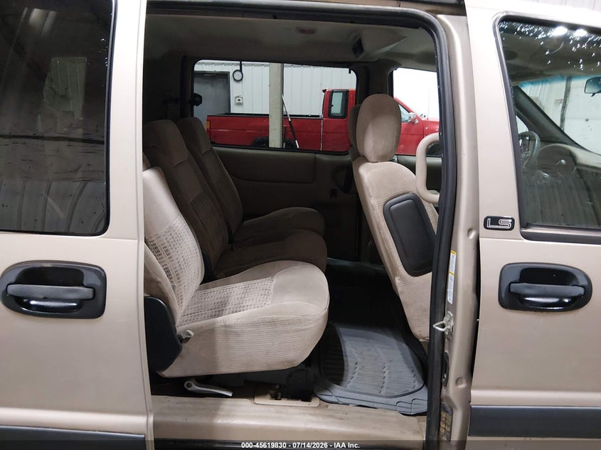 2004 Chevrolet Venture Ls VIN: 1GNDX03E74D262494 Lot: 45619830