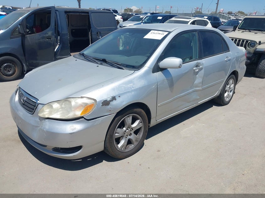 2005 Toyota Corolla, Левый бок, IAAI, VIN 2T1BR32E15C448401 — фото 2