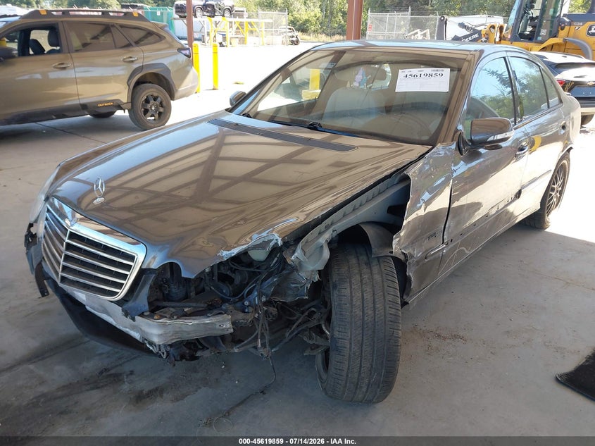 2008 MERCEDES-BENZ E 550 auction photo 6