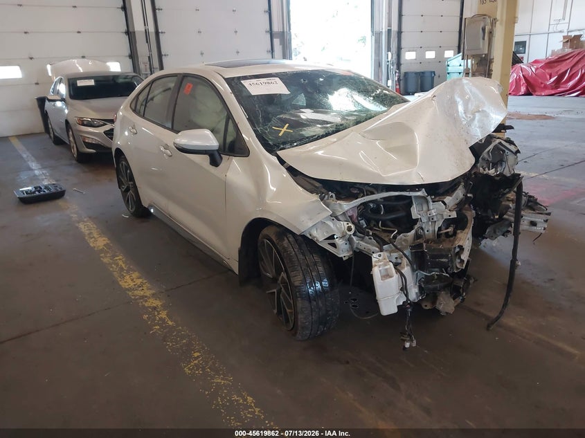 2022 TOYOTA COROLLA auction photo 1