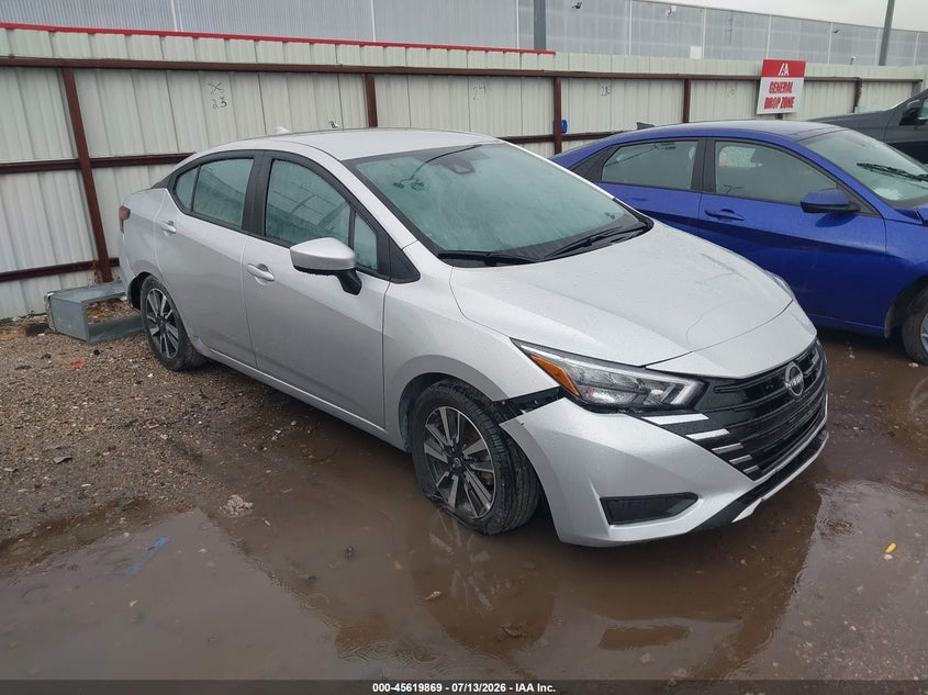 2025 Nissan Versa