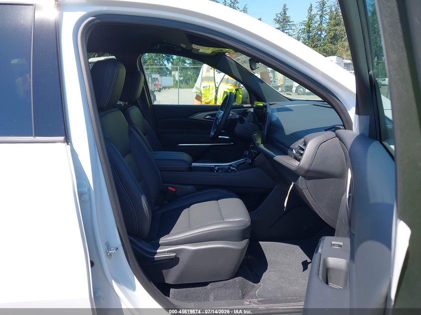 2026 CHEVROLET TRAVERSE auction photo 5